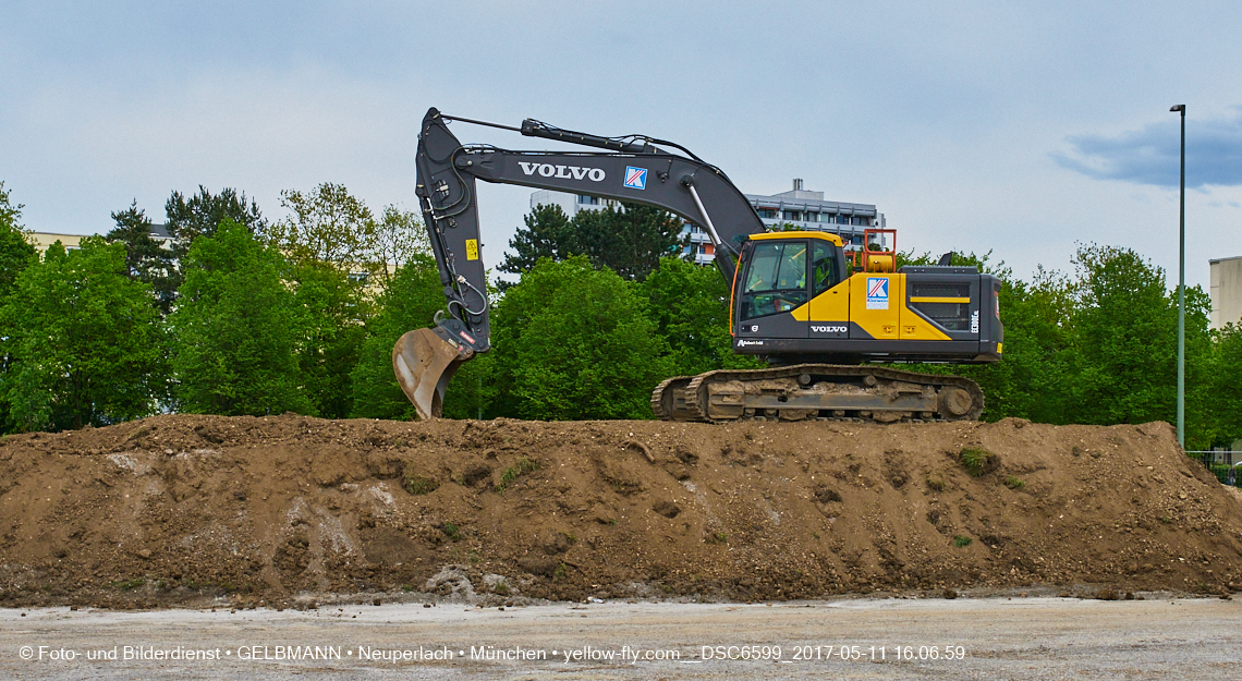 11. Mai 2017 - Grundsteinlegung für die LOGE und dem Kulturquadrat in Neuperlach